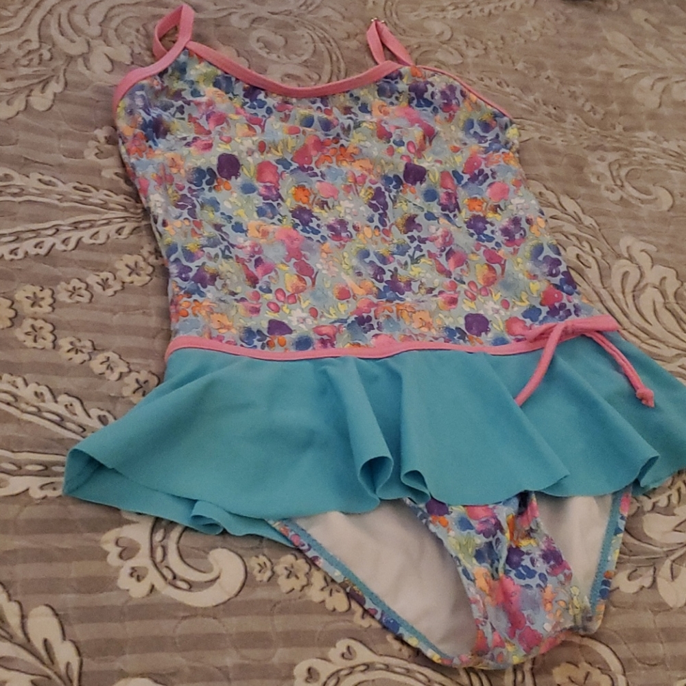 Girls bathing suit